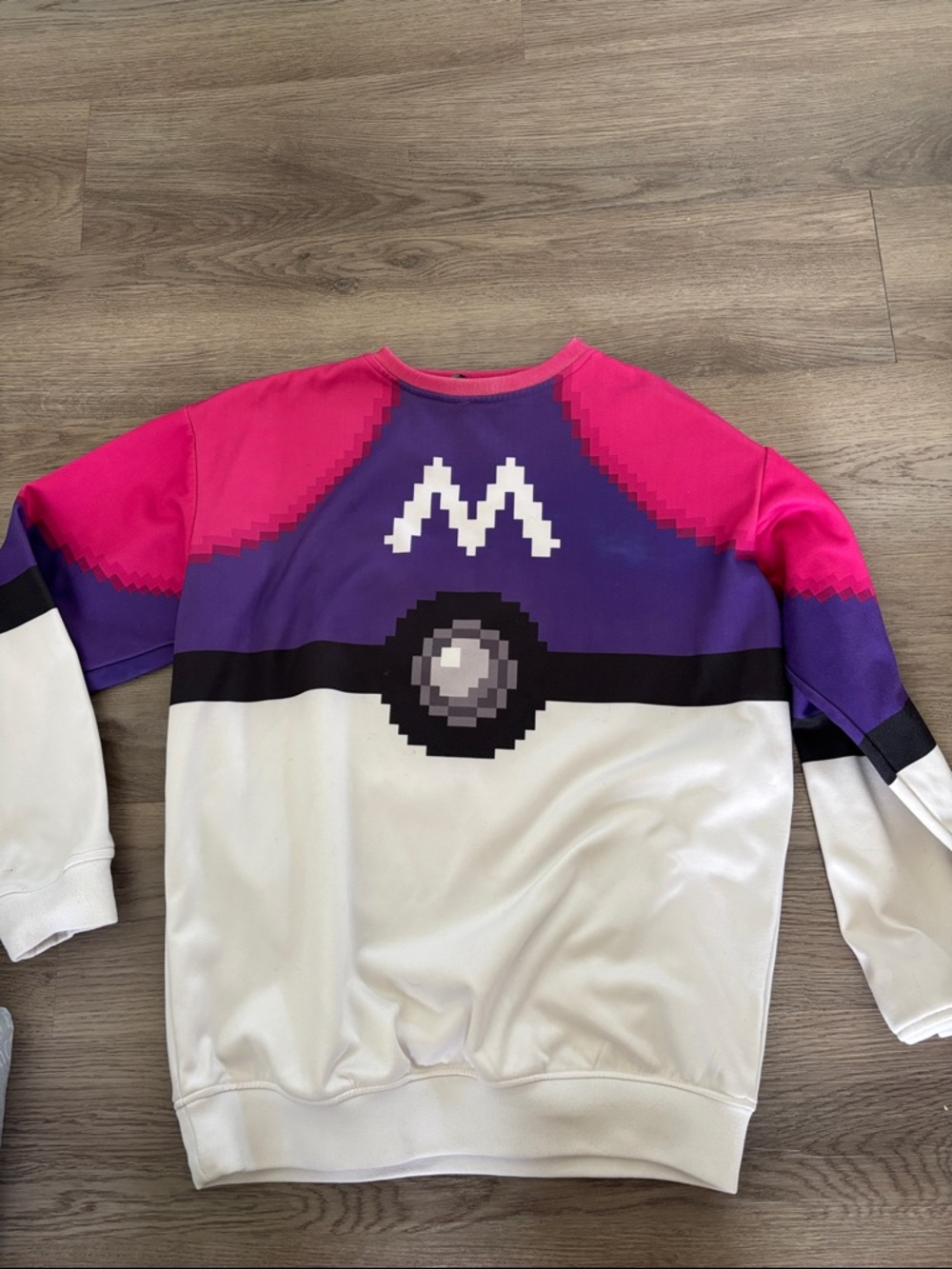 Pokemon Pixel Master Ball Sweatshirt - Purple, Pink & White